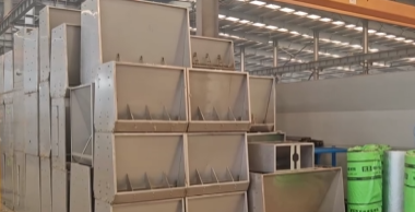 Stainless steel feeder display