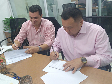 10 Containers Pig Farming Equipment to Paraguay